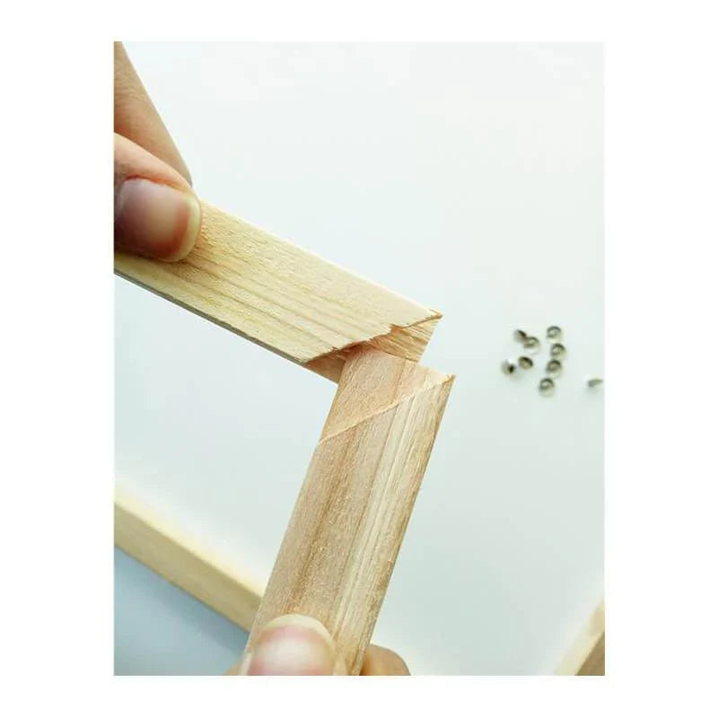 DIY dřevěný rám připravený k montáži